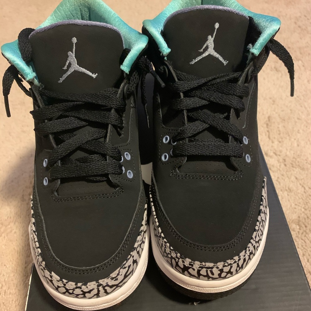 Tiffany blue 3s